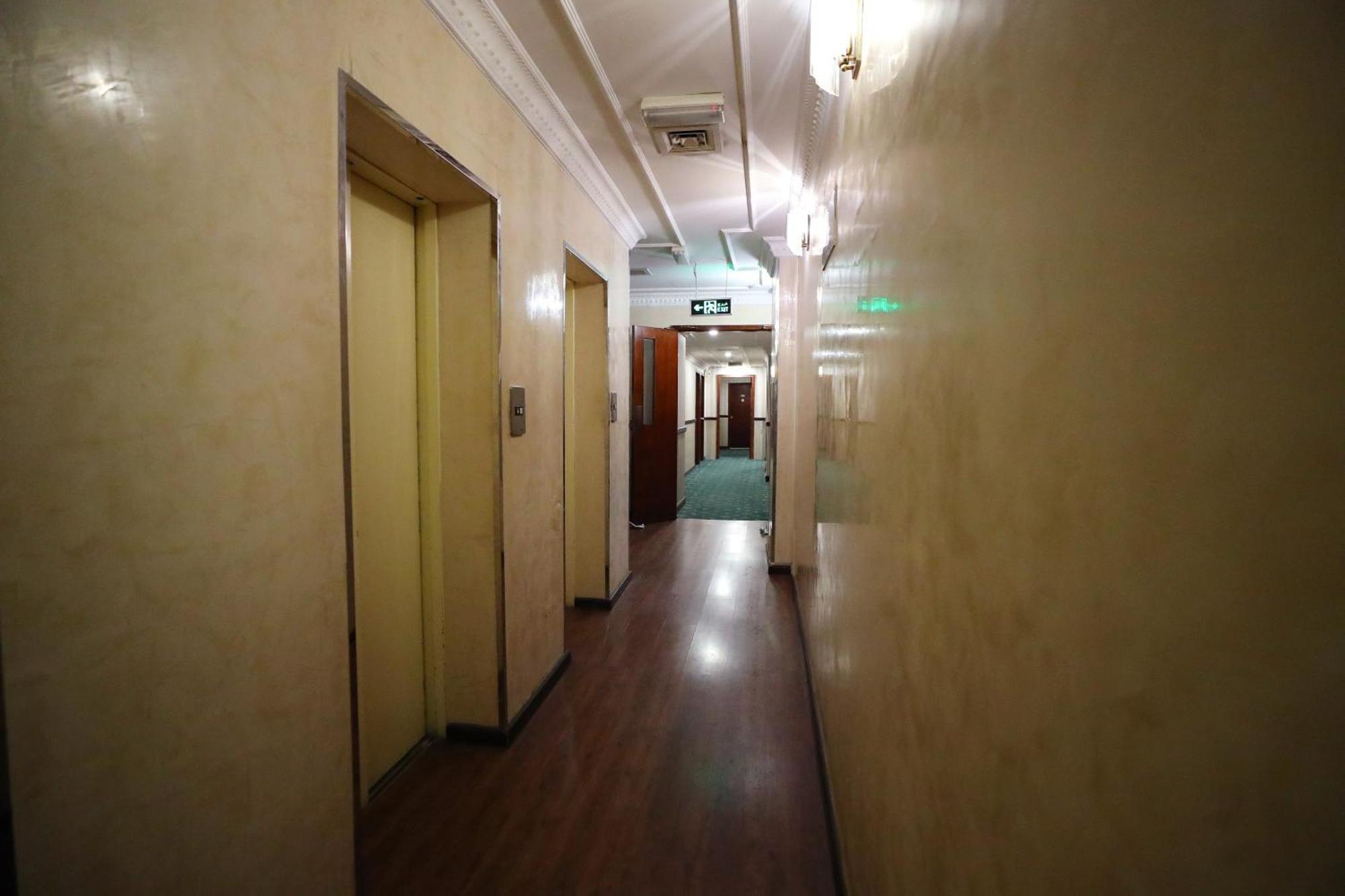 Oyo 112 Semiramis Hotel Manama Luaran gambar